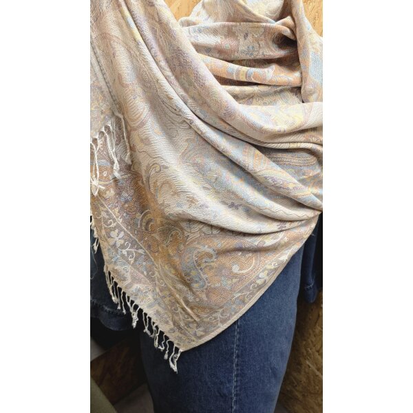 Damenschal im Pashmina-Stil
